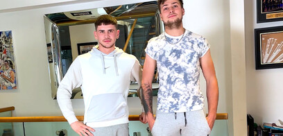 Straight Lads Dom & Jack Wank & Suck Each Other's Big Hard Uncut Cocks!