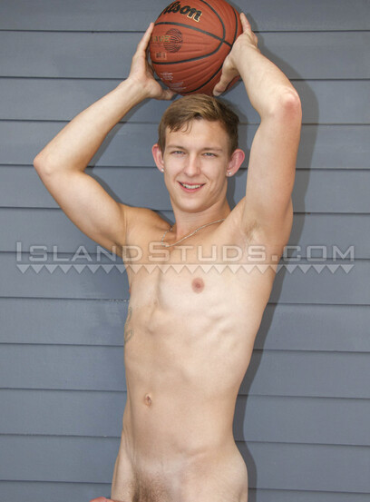 Bubble Butt Grant is Back! Tall Muscle Twink Skinny Dips, Pees, Opens Hole x2 and Busts a Big Load Only Here!
