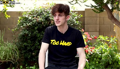 TikTok Star Bryce Kelly Sneaks Away For A Porn Shoot!