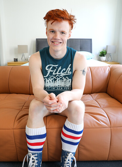 Shooting with sexy red head Aussie Andy Conboi